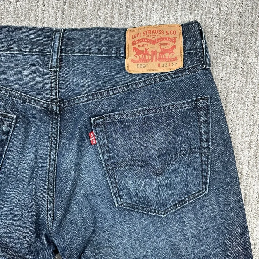 Levi's‎ 559 Jeans Mens 32x32 Dark Wash Blue Relaxed Straight Leg Denim 5 Pocket